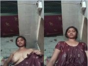 Desi Girl Changing Cloths