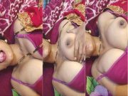 Horny Desi Bhabhi Play With her Boobs